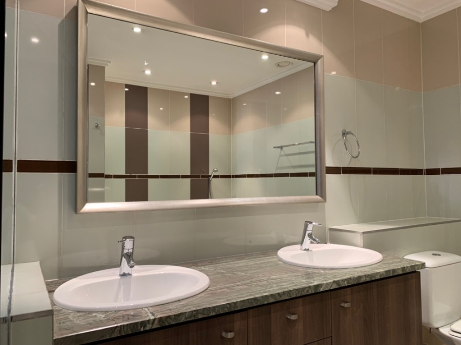 1 Bedroom Property for Sale in Bedford Gardens Gauteng