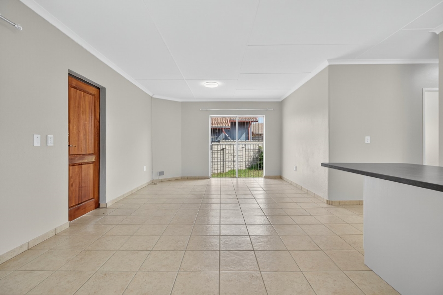 3 Bedroom Property for Sale in Weltevreden Park Gauteng