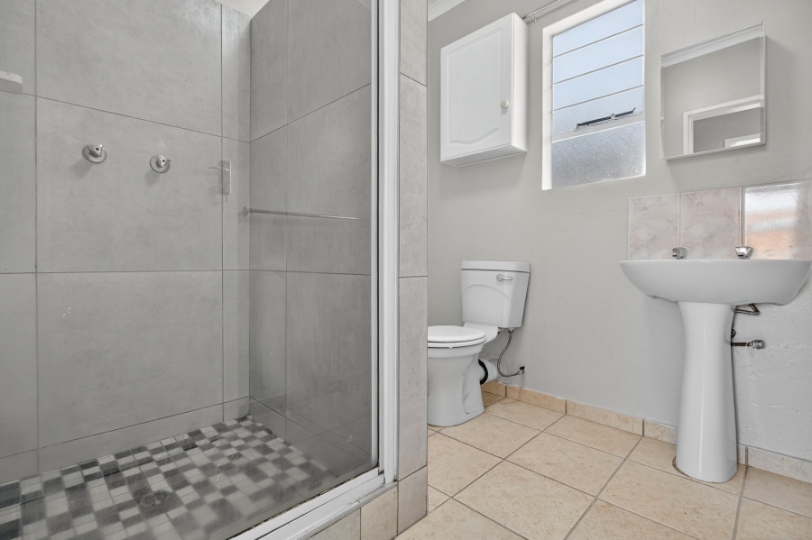 3 Bedroom Property for Sale in Weltevreden Park Gauteng