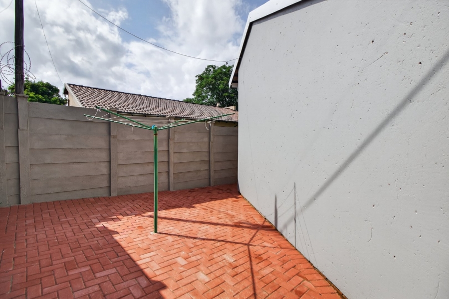 3 Bedroom Property for Sale in Weltevreden Park Gauteng