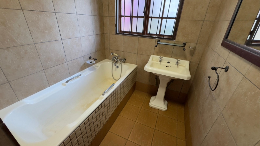 4 Bedroom Property for Sale in Lyttelton Manor Gauteng
