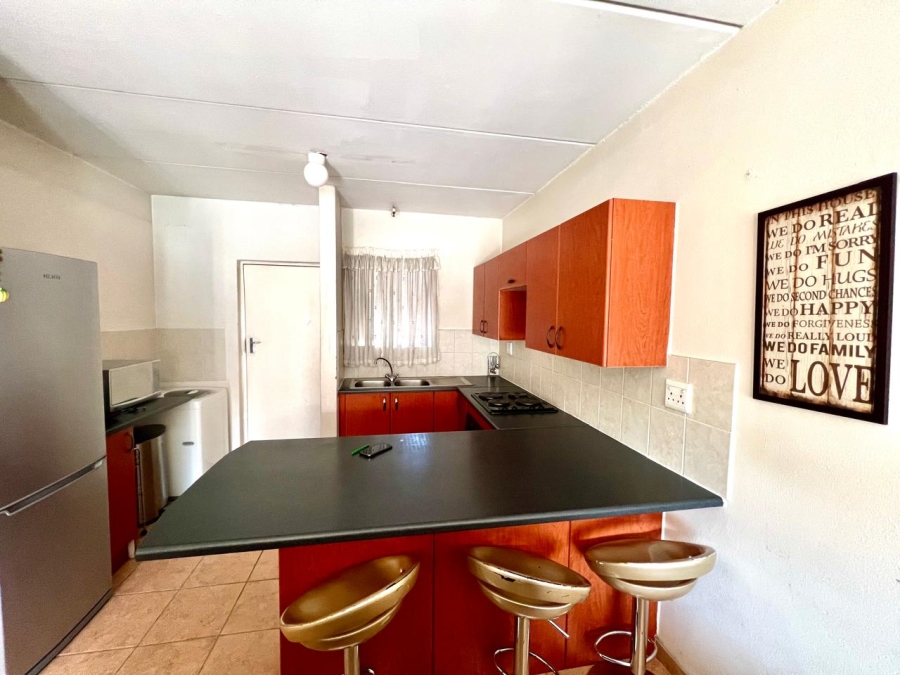 2 Bedroom Property for Sale in Birchleigh Gauteng