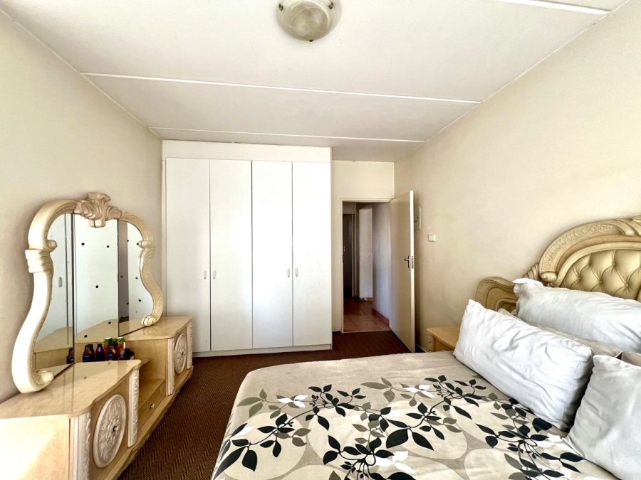 2 Bedroom Property for Sale in Birchleigh Gauteng