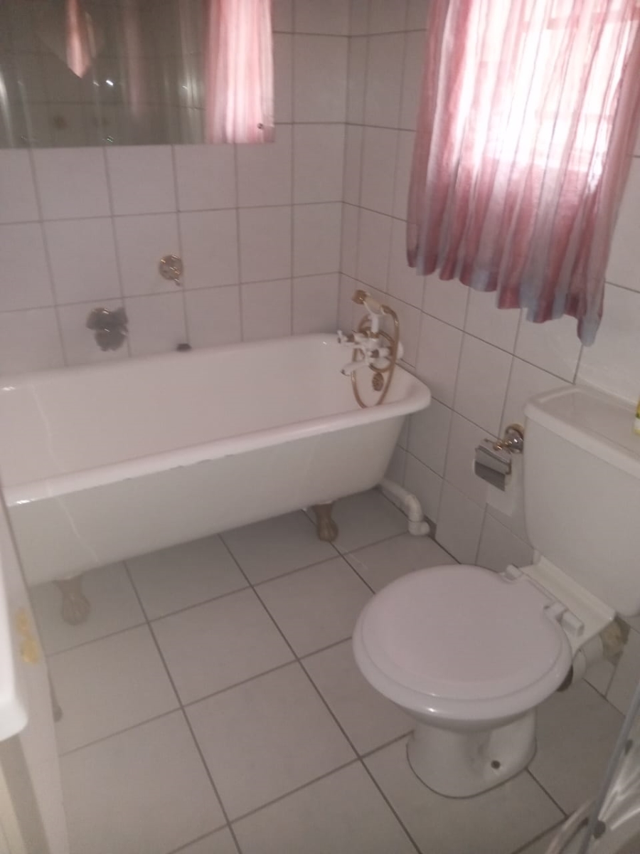 2 Bedroom Property for Sale in Norkem Park Gauteng
