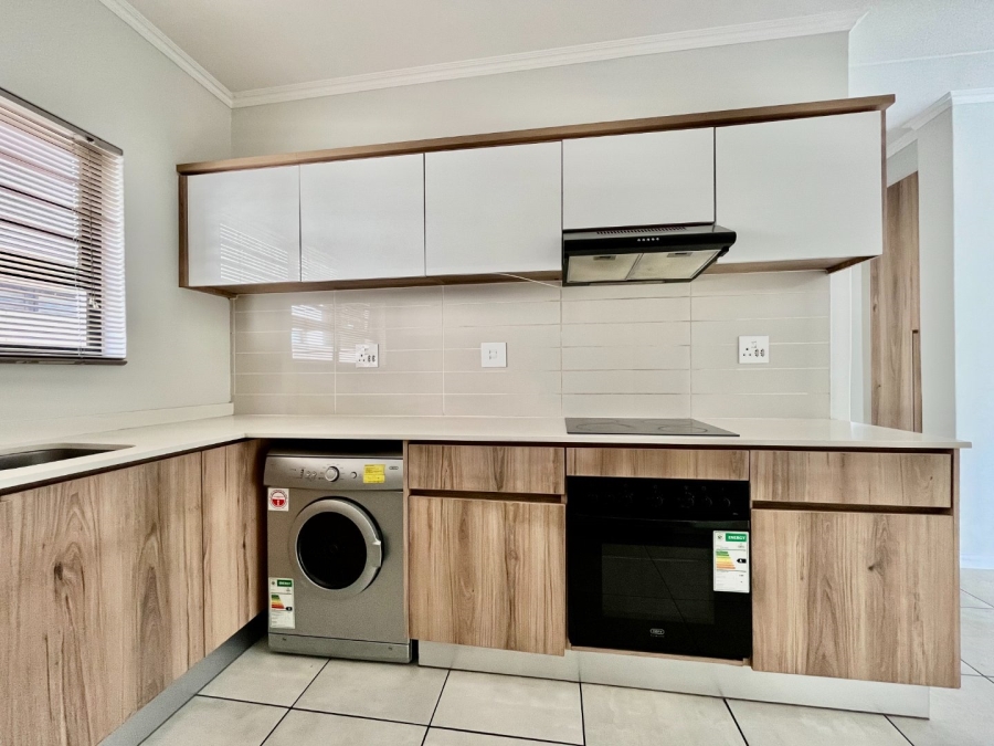 To Let  Bedroom Property for Rent in Crowthorne AH Gauteng