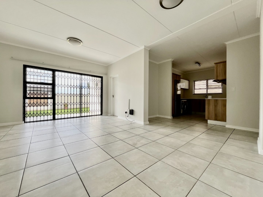 To Let  Bedroom Property for Rent in Crowthorne AH Gauteng