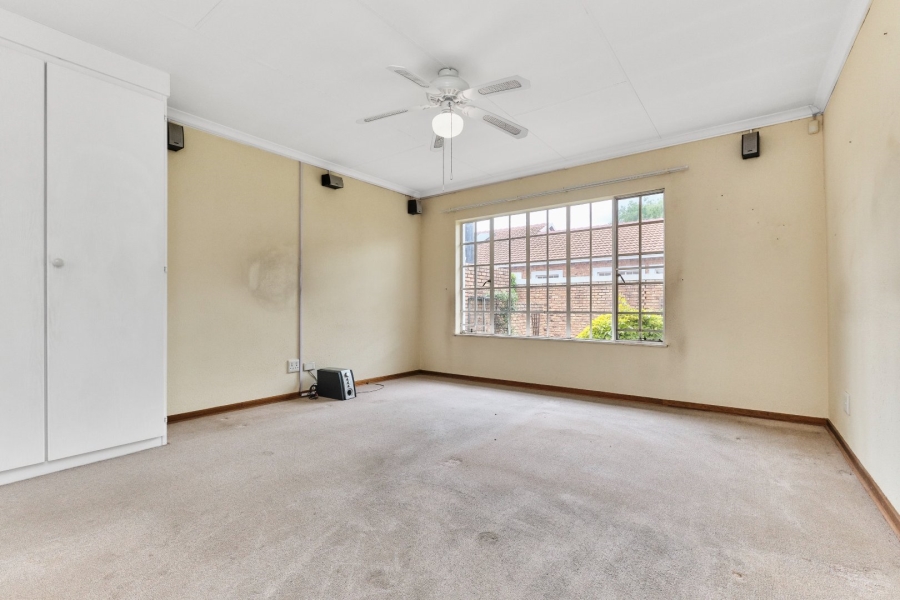 2 Bedroom Property for Sale in Honeydew Gauteng