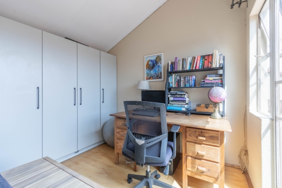 2 Bedroom Property for Sale in Dowerglen Gauteng