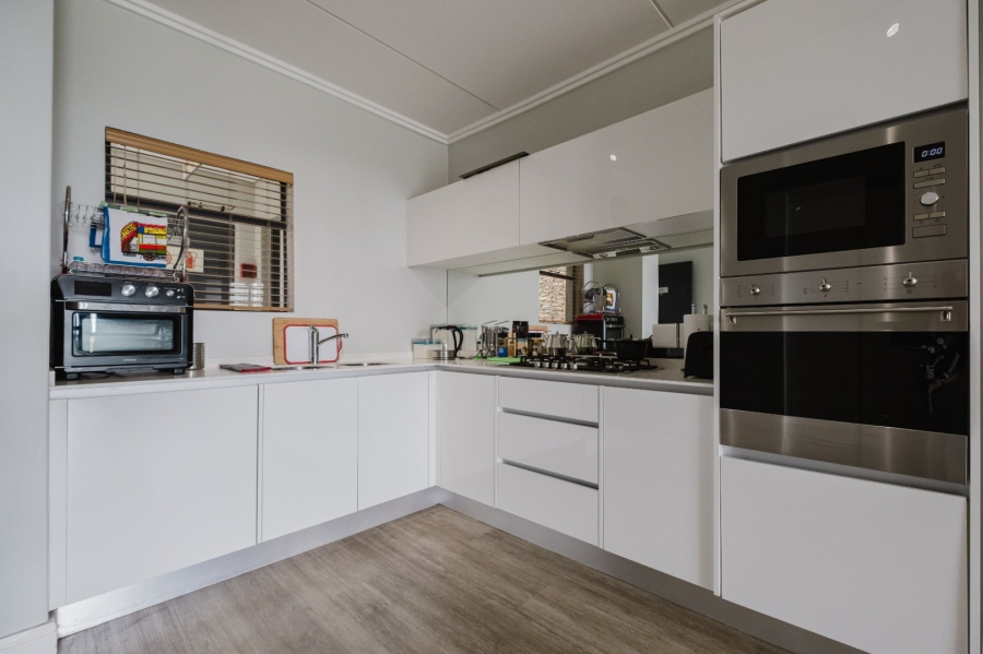 2 Bedroom Property for Sale in Serengeti Lifestyle Estate Gauteng