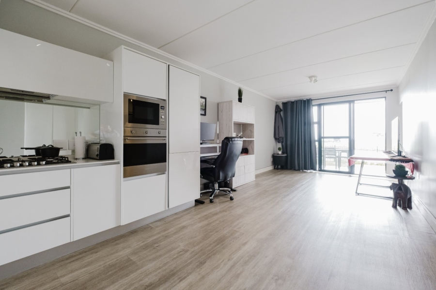 2 Bedroom Property for Sale in Serengeti Lifestyle Estate Gauteng