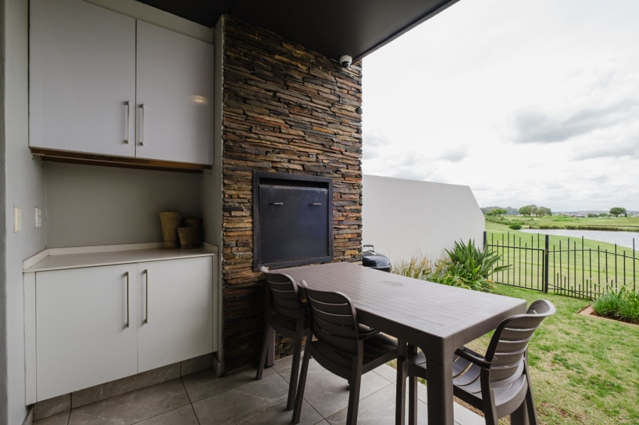 2 Bedroom Property for Sale in Serengeti Lifestyle Estate Gauteng