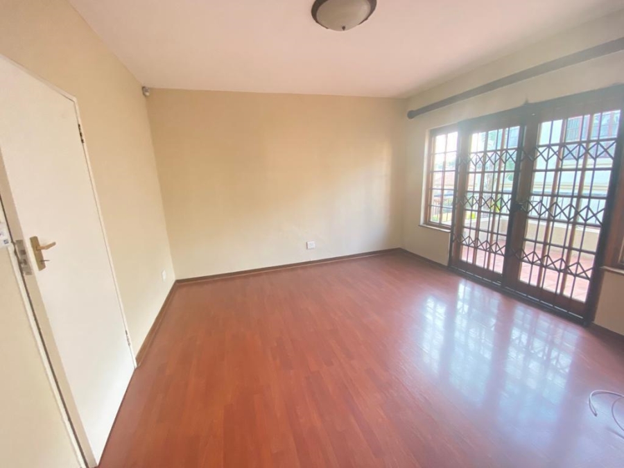 To Let 3 Bedroom Property for Rent in Halfway Gardens Gauteng
