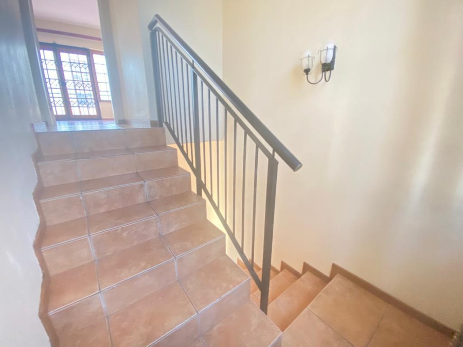To Let 3 Bedroom Property for Rent in Halfway Gardens Gauteng