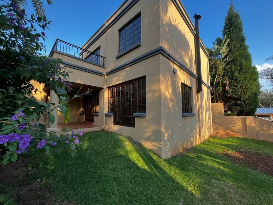 To Let 3 Bedroom Property for Rent in Halfway Gardens Gauteng