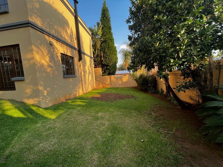 To Let 3 Bedroom Property for Rent in Halfway Gardens Gauteng