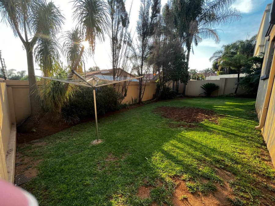 To Let 3 Bedroom Property for Rent in Halfway Gardens Gauteng