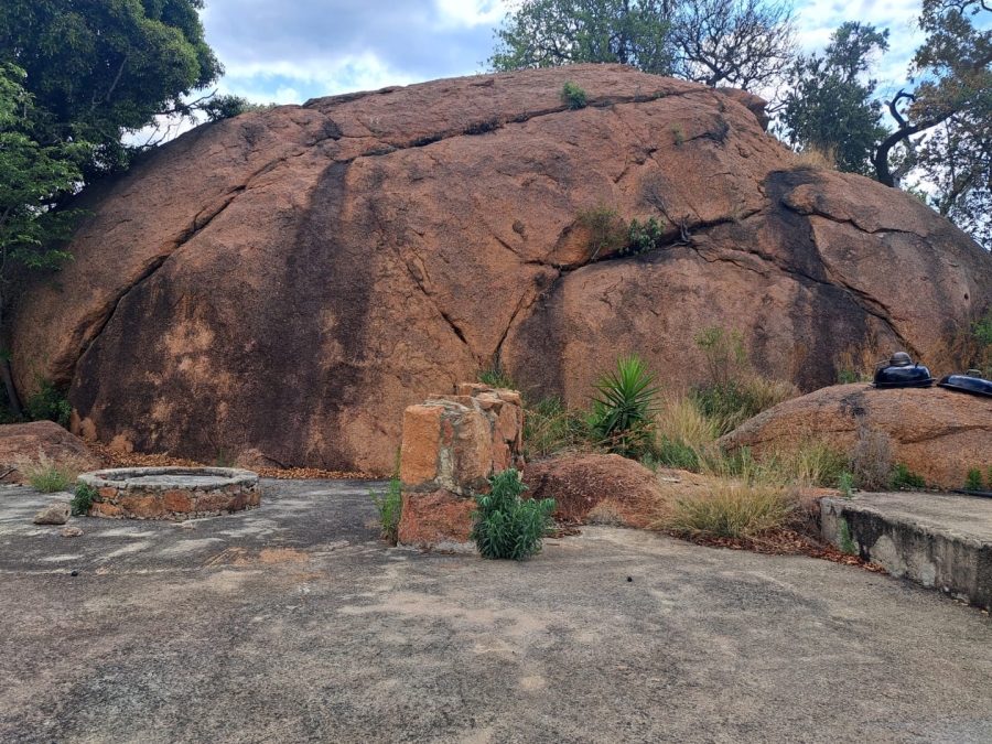 Commercial Property for Sale in Zusterstroom AH Gauteng