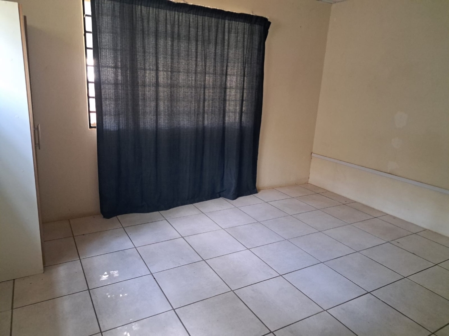 Commercial Property for Sale in Zusterstroom AH Gauteng