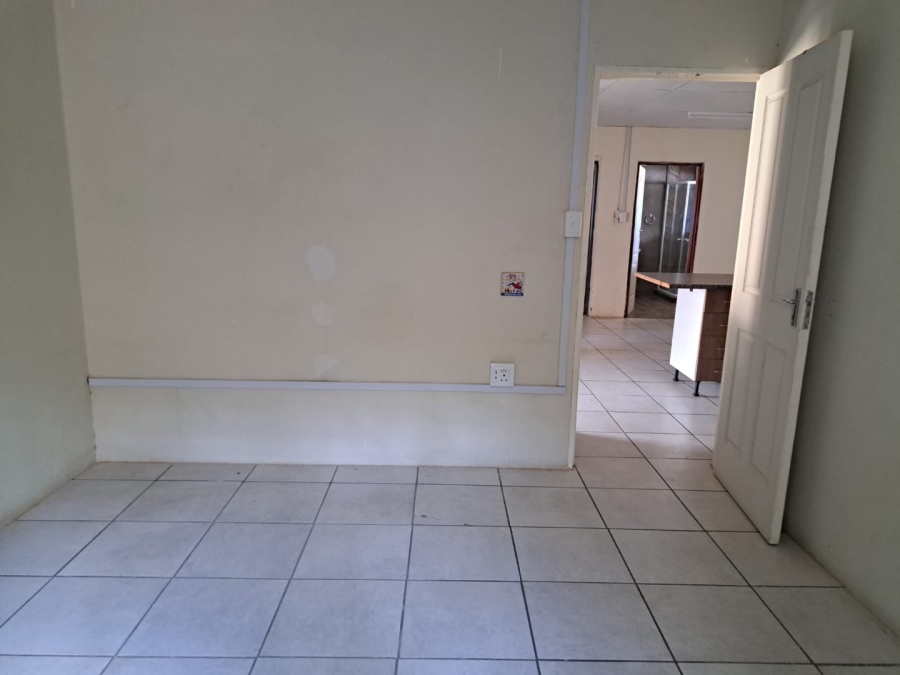 Commercial Property for Sale in Zusterstroom AH Gauteng