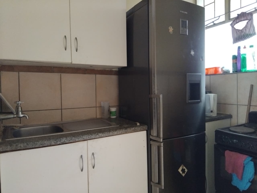 To Let 1 Bedroom Property for Rent in Muckleneuk Gauteng