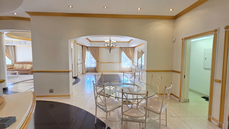 4 Bedroom Property for Sale in Laudium Gauteng