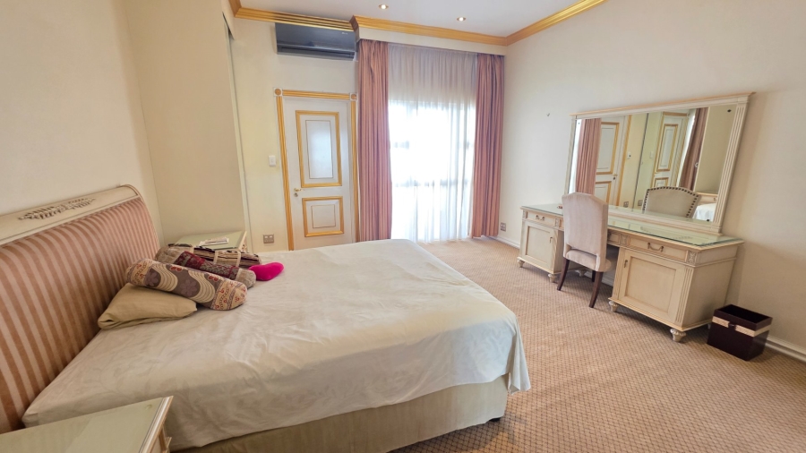 4 Bedroom Property for Sale in Laudium Gauteng