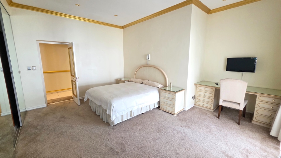 4 Bedroom Property for Sale in Laudium Gauteng