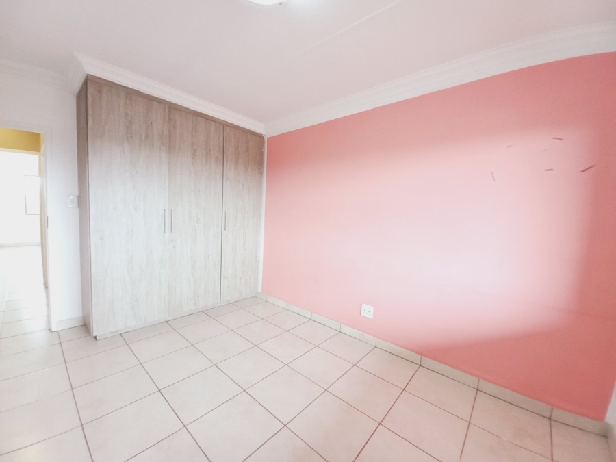 2 Bedroom Property for Sale in Wychwood Gauteng