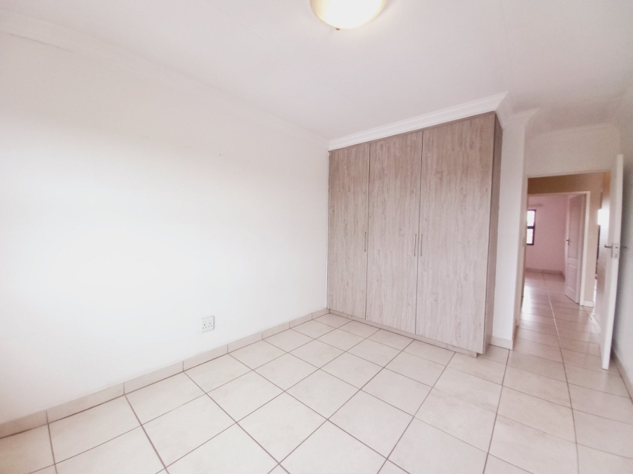 2 Bedroom Property for Sale in Wychwood Gauteng