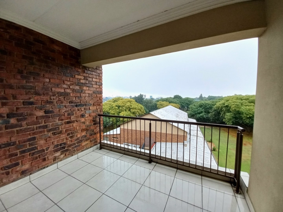 2 Bedroom Property for Sale in Wychwood Gauteng