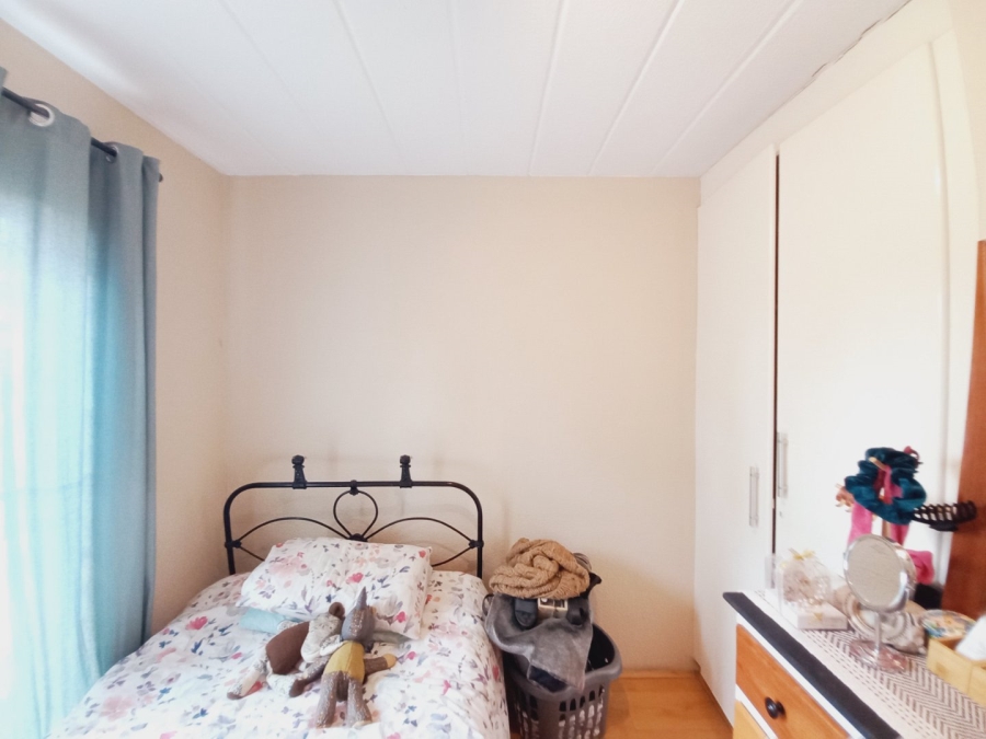 2 Bedroom Property for Sale in Dowerglen Gauteng