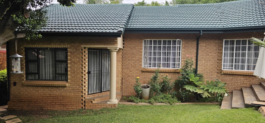 5 Bedroom Property for Sale in Moreleta Park Gauteng