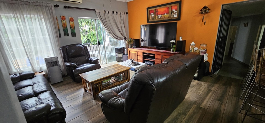 5 Bedroom Property for Sale in Moreleta Park Gauteng