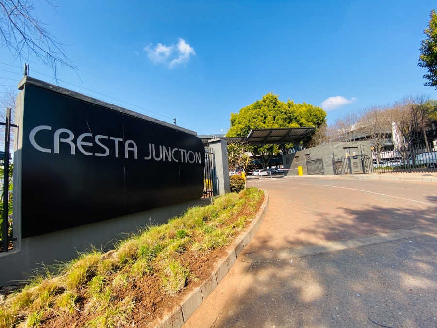 To Let commercial Property for Rent in Cresta Gauteng