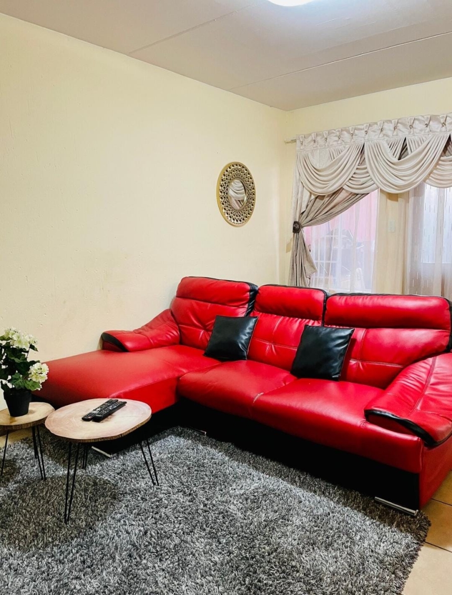 2 Bedroom Property for Sale in Comet Gauteng