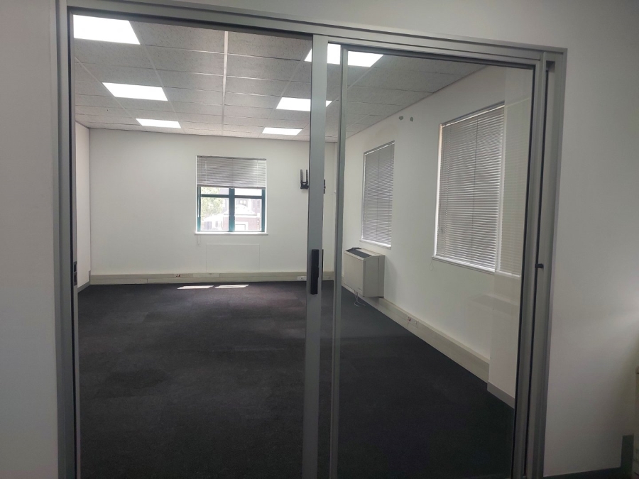 To Let commercial Property for Rent in Sunninghill Gauteng