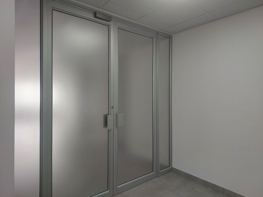 To Let commercial Property for Rent in Sunninghill Gauteng