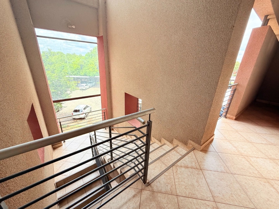  Bedroom Property for Sale in Rooihuiskraal North Gauteng