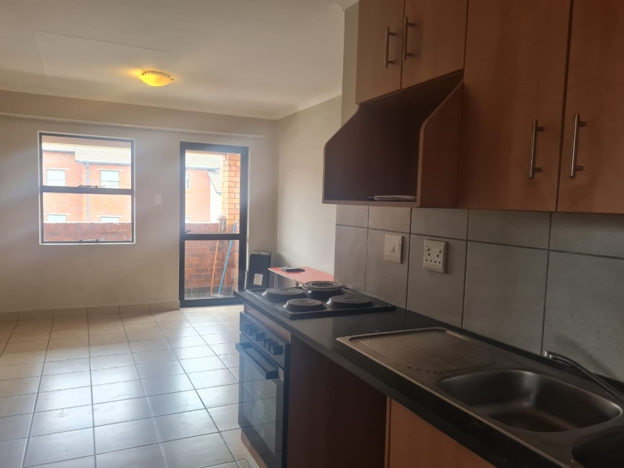 2 Bedroom Property for Sale in Alveda Gauteng