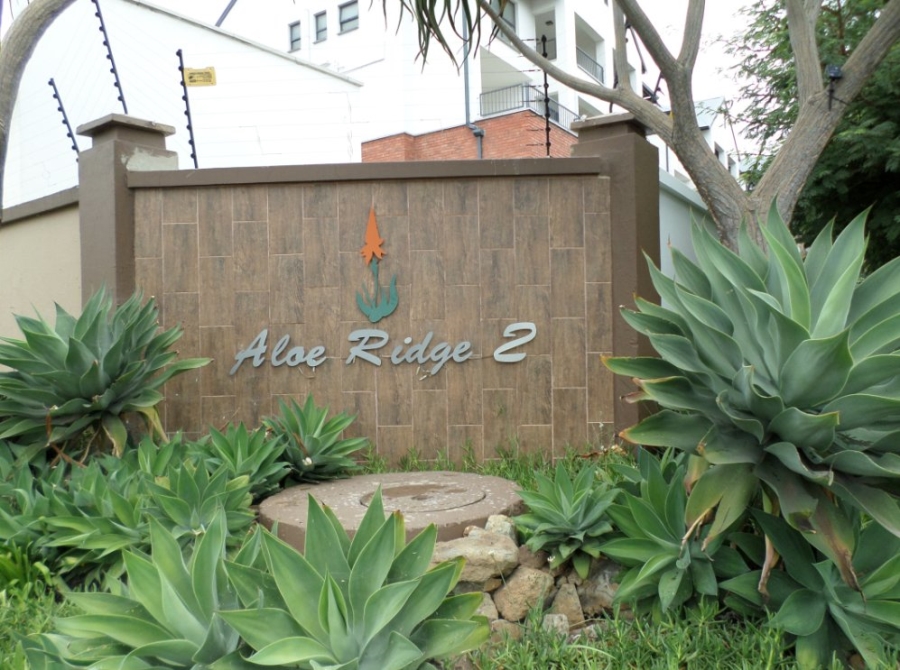 2 Bedroom Property for Sale in Greenstone Hill Gauteng