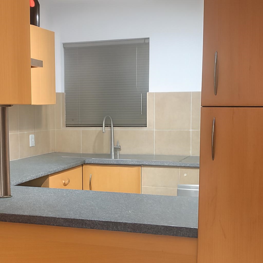 1 Bedroom Property for Sale in Douglasdale Gauteng