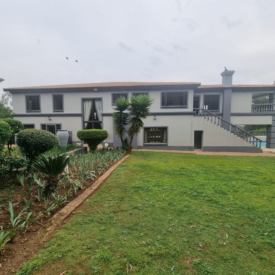 6 Bedroom Property for Sale in Rietfontein A H Gauteng