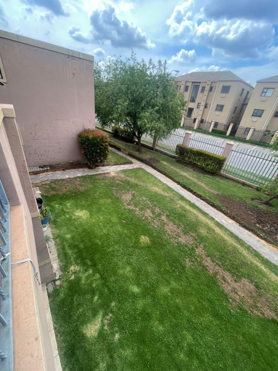 To Let 2 Bedroom Property for Rent in Jansenpark Gauteng