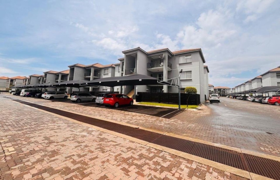 To Let 2 Bedroom Property for Rent in Bardene Gauteng