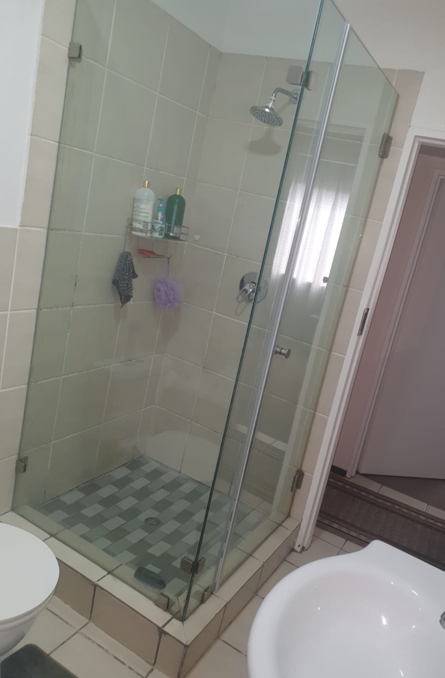 To Let 2 Bedroom Property for Rent in Bardene Gauteng