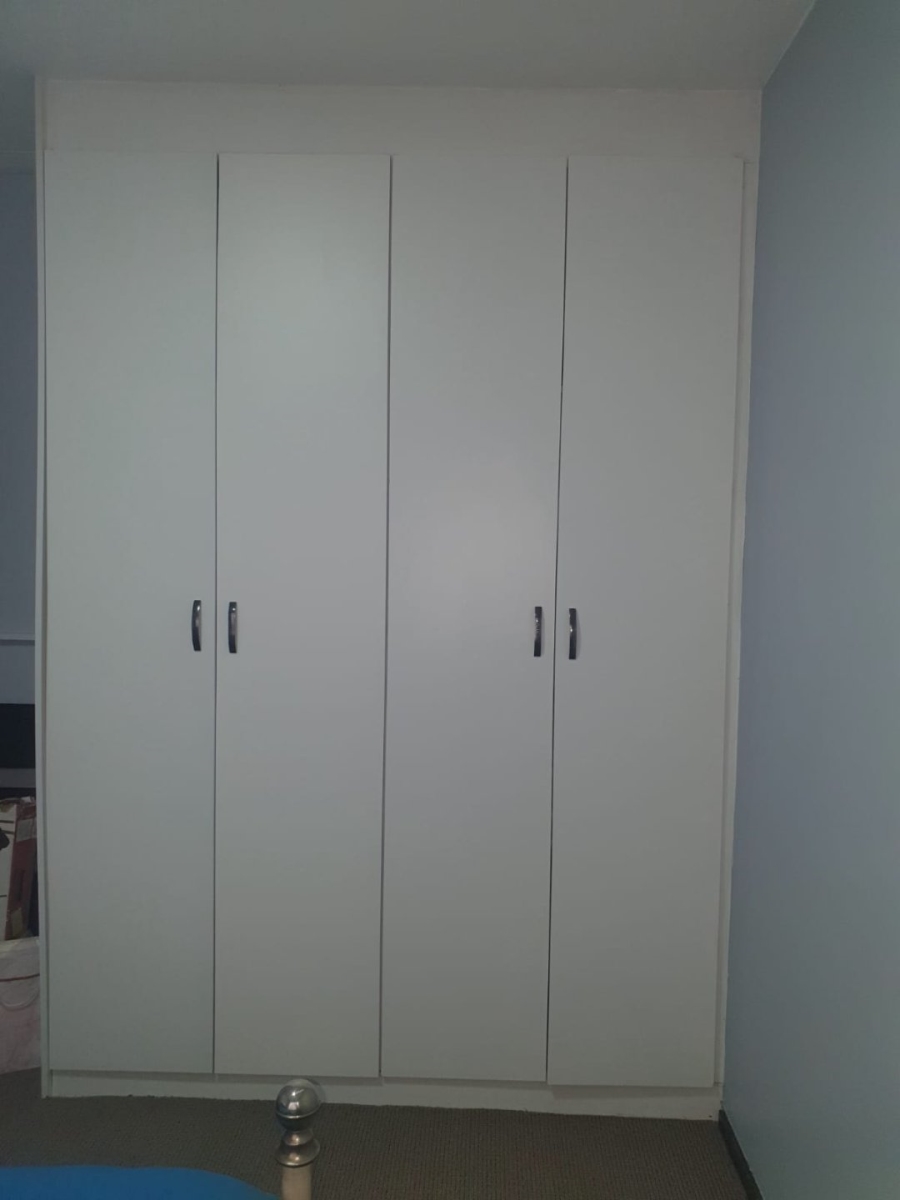 To Let 2 Bedroom Property for Rent in Bardene Gauteng