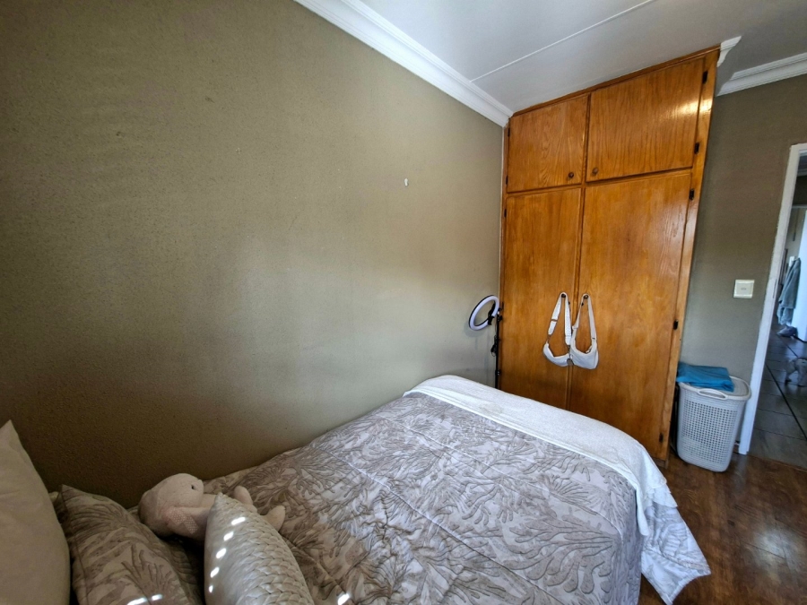 5 Bedroom Property for Sale in Moreleta Park Gauteng