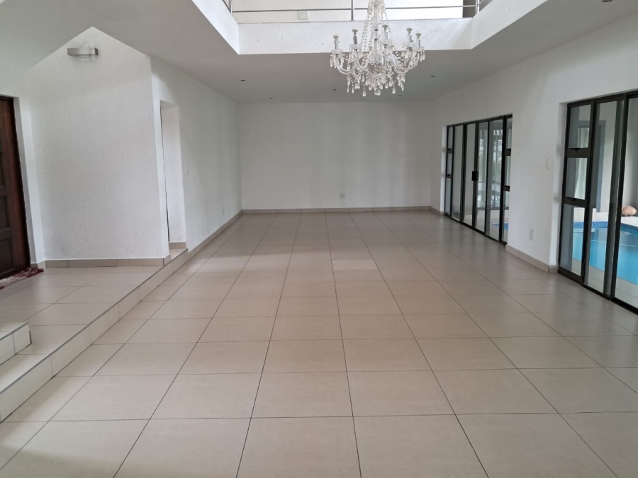 5 Bedroom Property for Sale in Blue Valley Golf Estate Gauteng