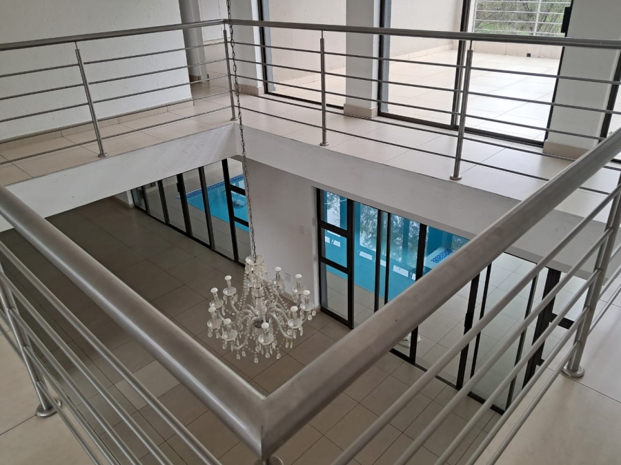 5 Bedroom Property for Sale in Blue Valley Golf Estate Gauteng