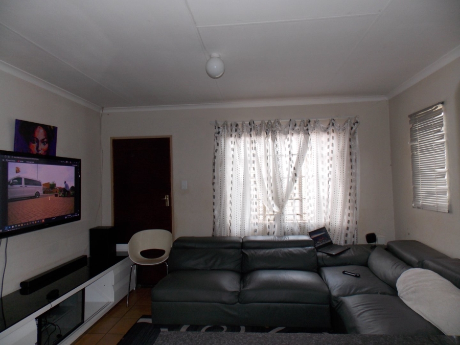 3 Bedroom Property for Sale in Sky City Gauteng